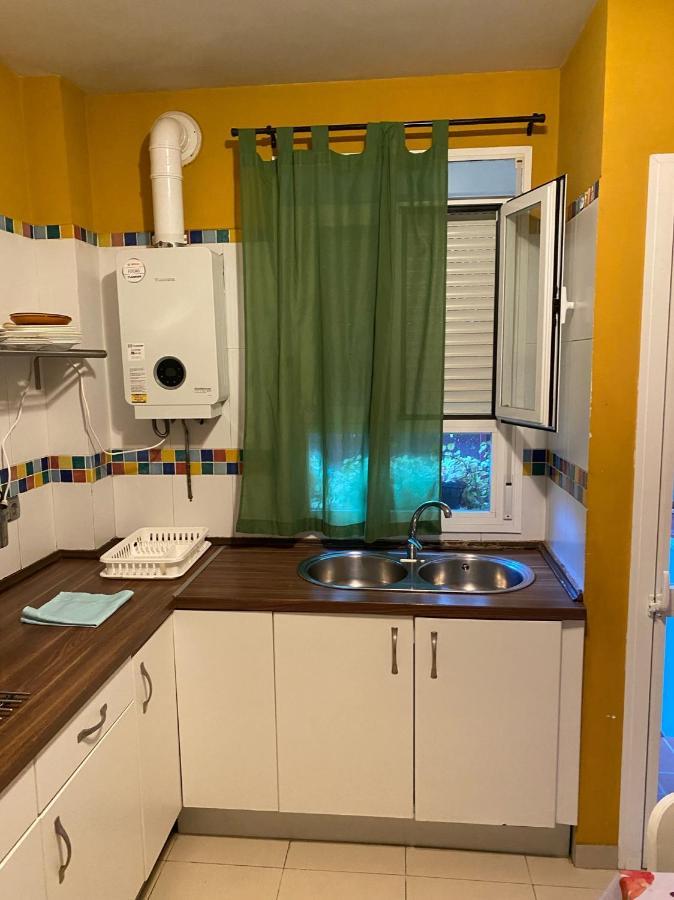 Castilleja , Casa-Apartamento Cerca Centro Sevilla Wifi Familias Trabajo Garaje カスティジェハ・デ・ラ・クエスタ エクステリア 写真